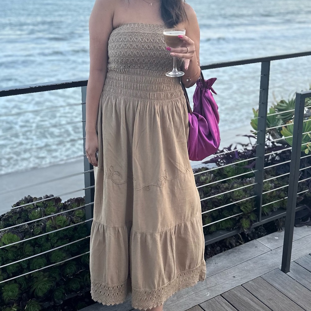 Elegant Tan Strapless Dress